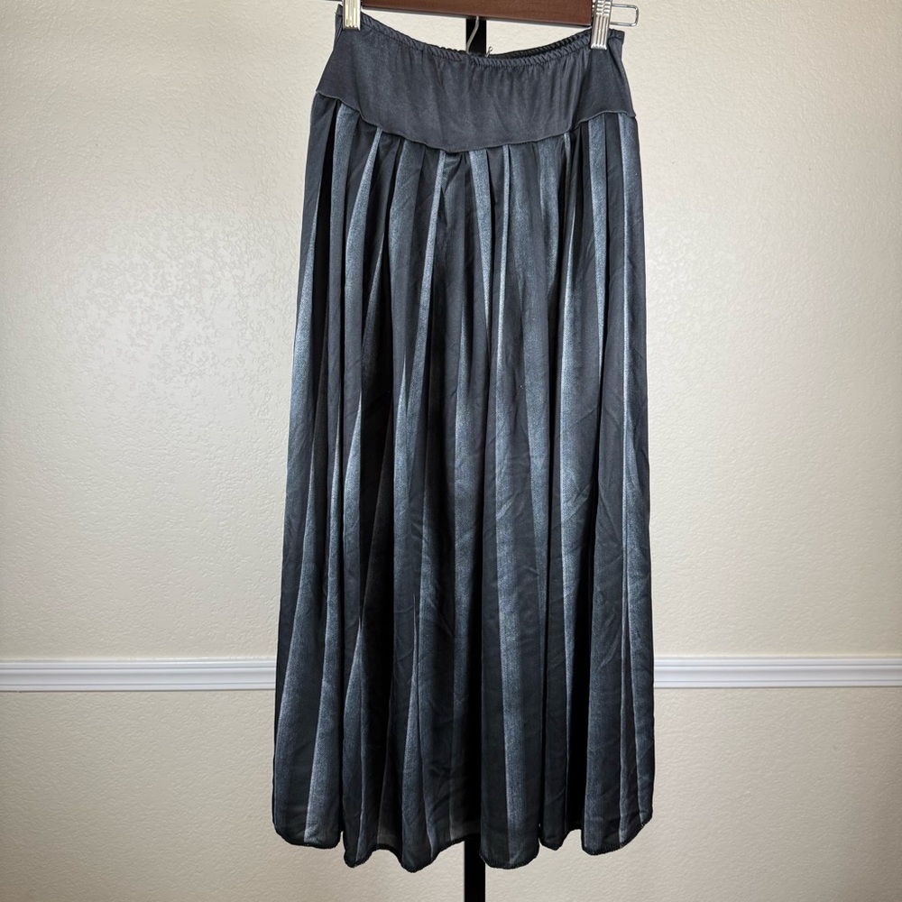 Wednesday Addams Pleated Maxi Skirt Small Charcoal Gray Gothcore Cosplay School - Picture 10 of 10